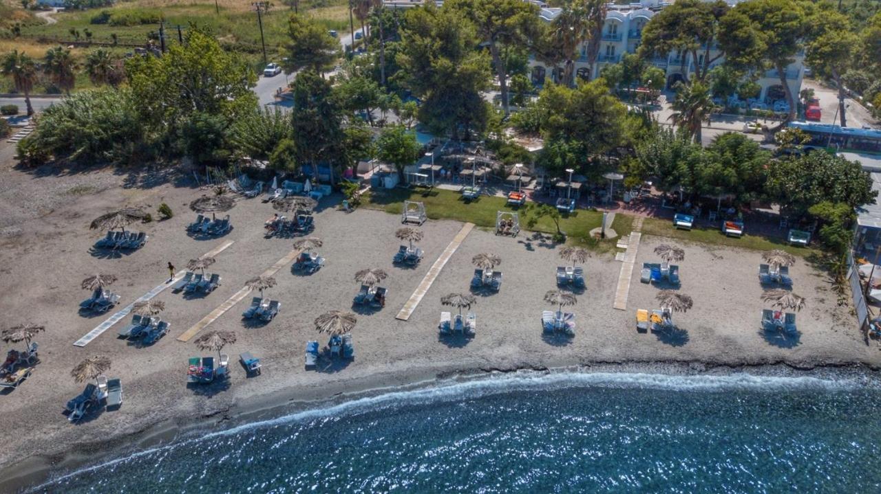 Theodorou Beach Hotel Apartments Псалиди Екстериор снимка