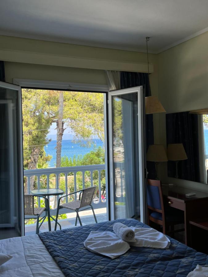 Theodorou Beach Hotel Apartments Псалиди Екстериор снимка