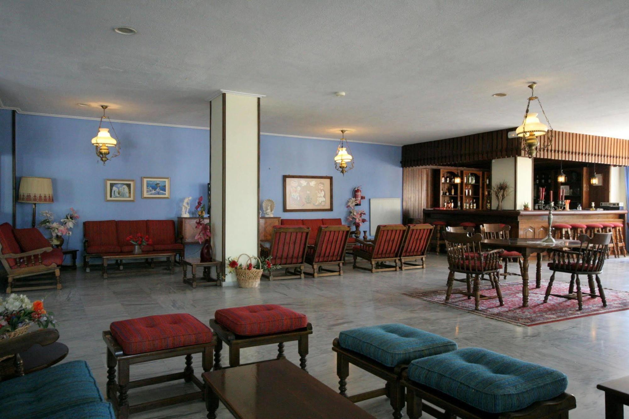 Theodorou Beach Hotel Apartments Псалиди Екстериор снимка